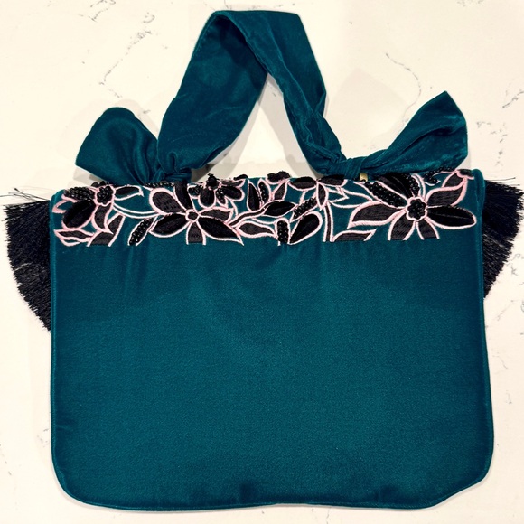 Anthropologie Medium Black, Pink and Green Floral Velvet Beaded Handbag NWT - Picture 5 of 12